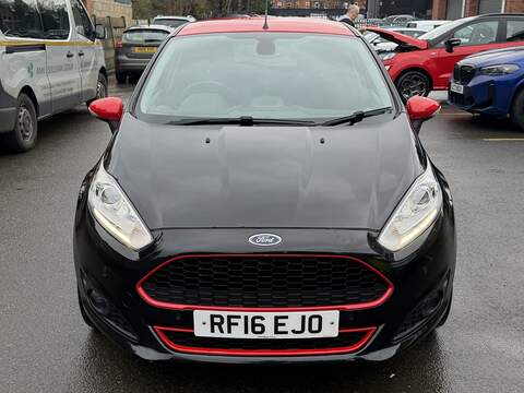 Ford Fiesta 1.0T EcoBoost Titanium Hatchback 5dr Petrol Powershift Euro 6 (100 ps) - U2336