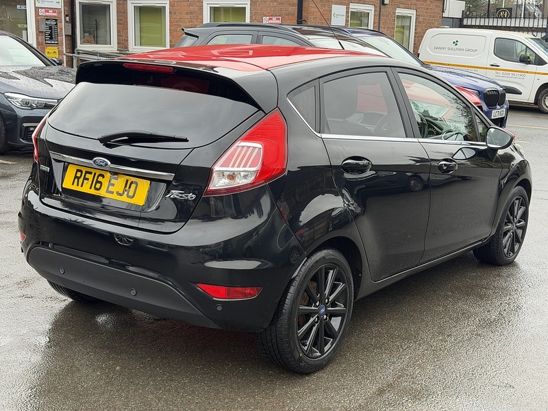Ford Fiesta 1.0T EcoBoost Titanium Hatchback 5dr Petrol Powershift Euro 6 (100 ps) - U2336
