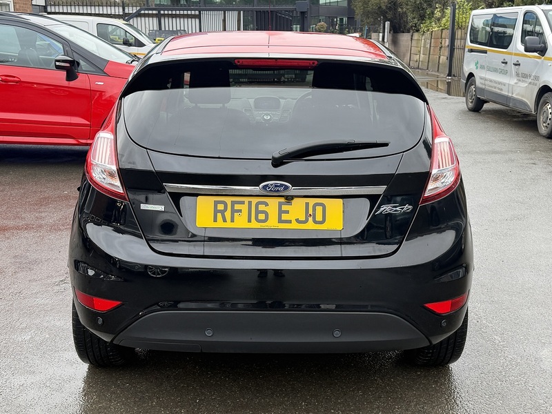 Ford Fiesta 1.0T EcoBoost Titanium Hatchback 5dr Petrol Powershift Euro 6 (100 ps) - U2336