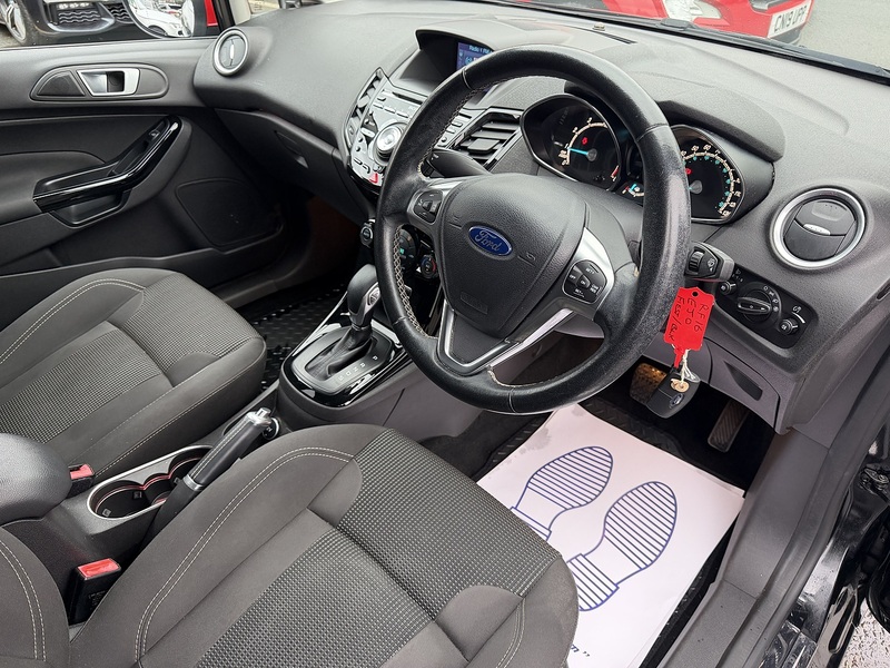 Ford Fiesta 1.0T EcoBoost Titanium Hatchback 5dr Petrol Powershift Euro 6 (100 ps) - U2336