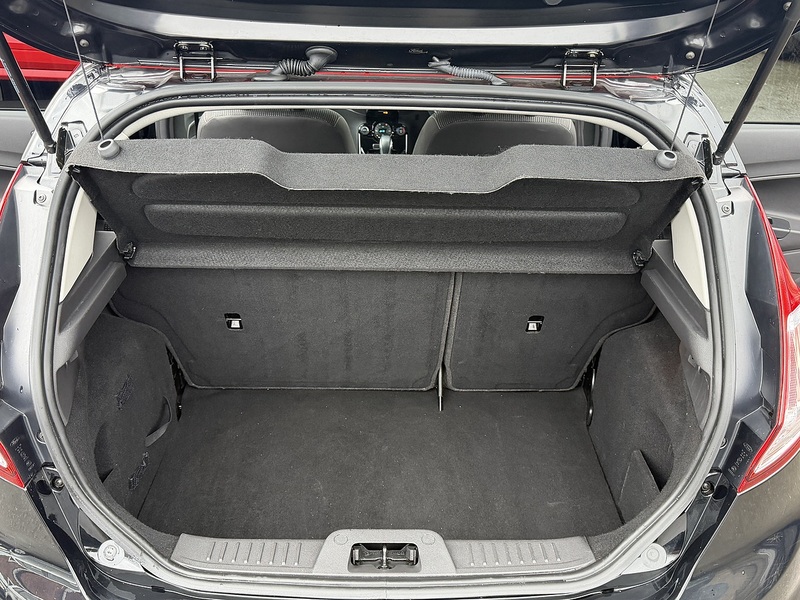 Ford Fiesta 1.0T EcoBoost Titanium Hatchback 5dr Petrol Powershift Euro 6 (100 ps) - U2336