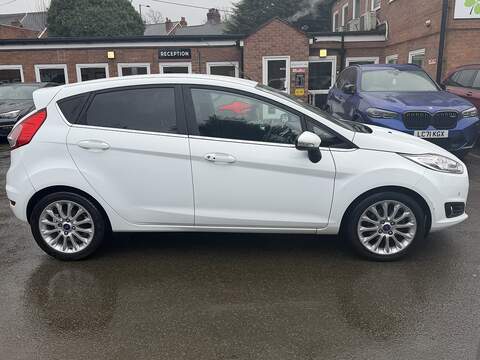 Ford Fiesta 1.0T EcoBoost Titanium X Hatchback 5dr Petrol Powershift Euro 5 (100 ps) - U2340