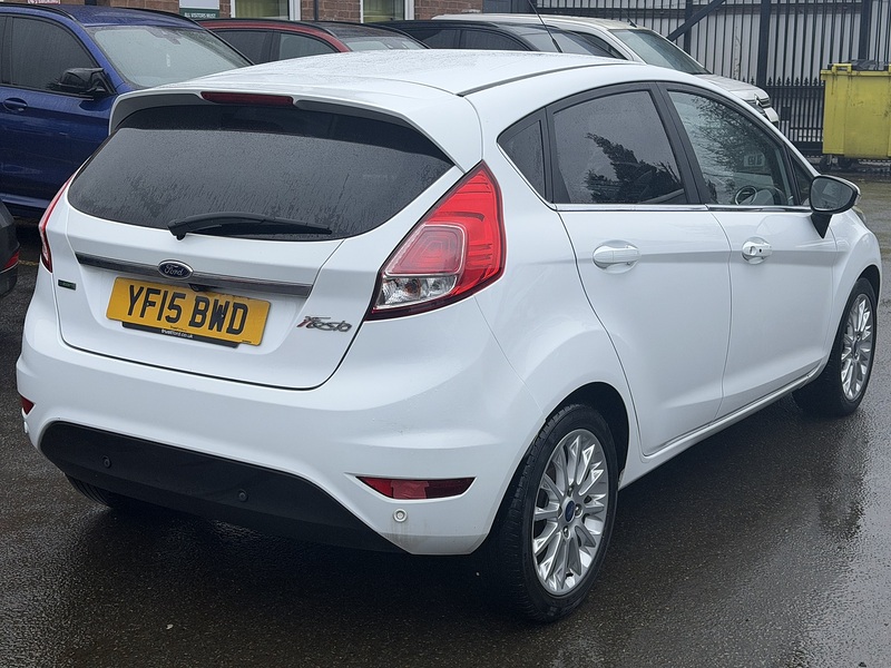 Ford Fiesta 1.0T EcoBoost Titanium X Hatchback 5dr Petrol Powershift Euro 5 (100 ps) - U2340