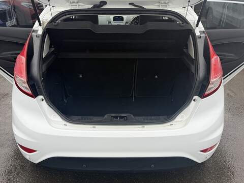 Ford Fiesta 1.0T EcoBoost Titanium X Hatchback 5dr Petrol Powershift Euro 5 (100 ps) - U2340