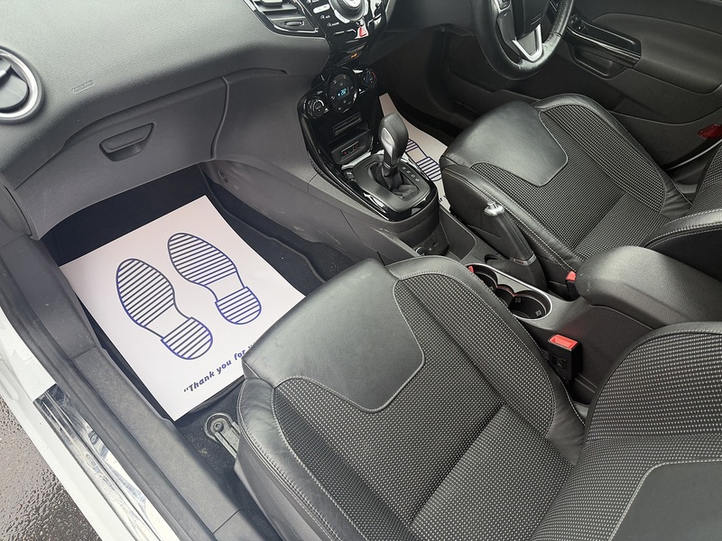 Ford Fiesta 1.0T EcoBoost Titanium X Hatchback 5dr Petrol Powershift Euro 5 (100 ps) - U2340