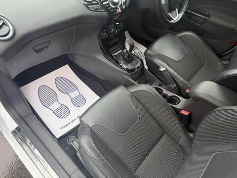 Ford Fiesta 1.0T EcoBoost Titanium X Hatchback 5dr Petrol Powershift Euro 5 (100 ps) - U2340