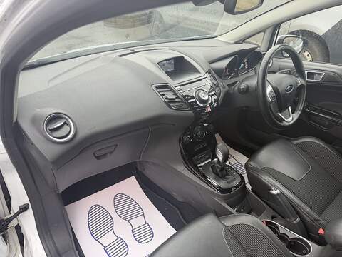 Ford Fiesta 1.0T EcoBoost Titanium X Hatchback 5dr Petrol Powershift Euro 5 (100 ps) - U2340