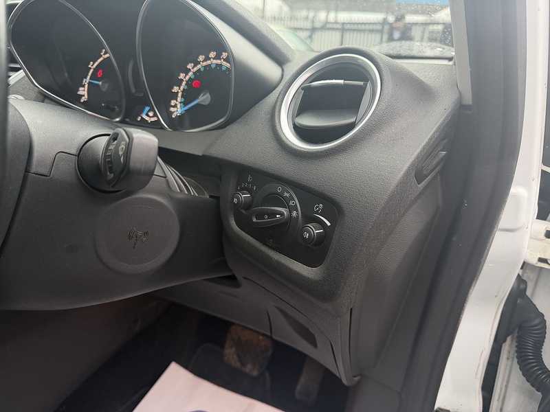 Ford Fiesta 1.0T EcoBoost Titanium X Hatchback 5dr Petrol Powershift Euro 5 (100 ps) - U2340