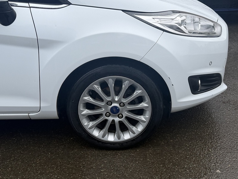 Ford Fiesta 1.0T EcoBoost Titanium X Hatchback 5dr Petrol Powershift Euro 5 (100 ps) - U2340