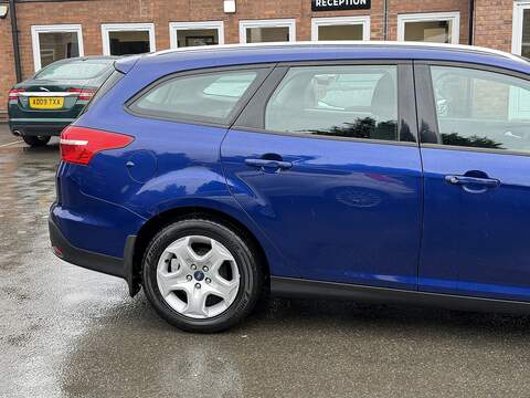 Ford Focus 1.0T EcoBoost Style Estate 5dr Petrol Auto Euro 6 (s/s) (125 ps) - U2341