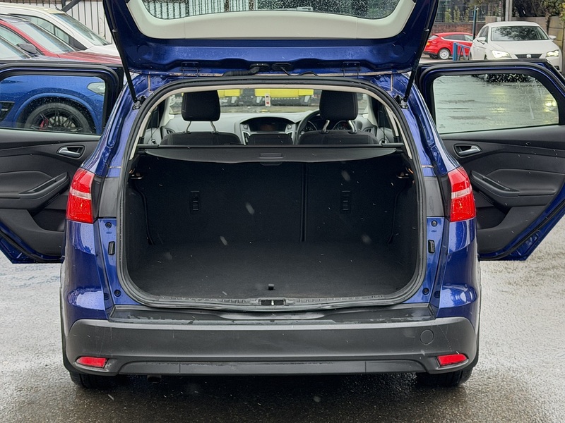 Ford Focus 1.0T EcoBoost Style Estate 5dr Petrol Auto Euro 6 (s/s) (125 ps) - U2341
