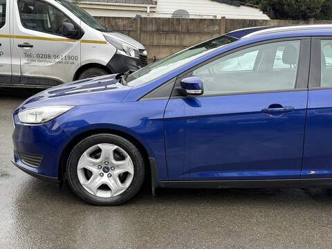 Ford Focus 1.0T EcoBoost Style Estate 5dr Petrol Auto Euro 6 (s/s) (125 ps) - U2341