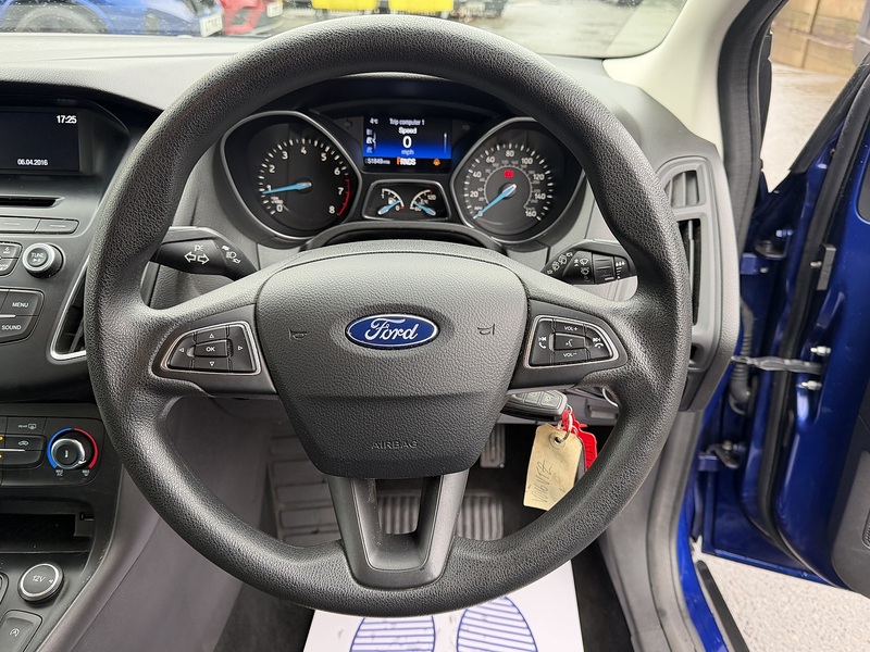 Ford Focus 1.0T EcoBoost Style Estate 5dr Petrol Auto Euro 6 (s/s) (125 ps) - U2341