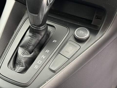 Ford Focus 1.0T EcoBoost Style Estate 5dr Petrol Auto Euro 6 (s/s) (125 ps) - U2341