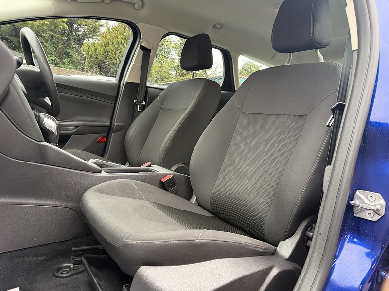 Ford Focus 1.0T EcoBoost Style Estate 5dr Petrol Auto Euro 6 (s/s) (125 ps) - U2341