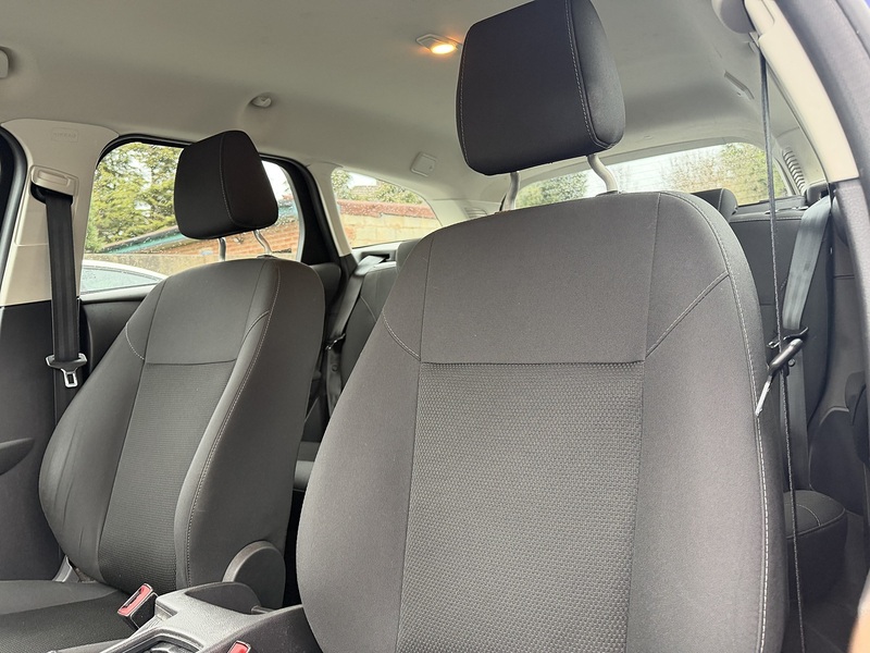 Ford Focus 1.0T EcoBoost Style Estate 5dr Petrol Auto Euro 6 (s/s) (125 ps) - U2341