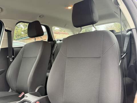 Ford Focus 1.0T EcoBoost Style Estate 5dr Petrol Auto Euro 6 (s/s) (125 ps) - U2341