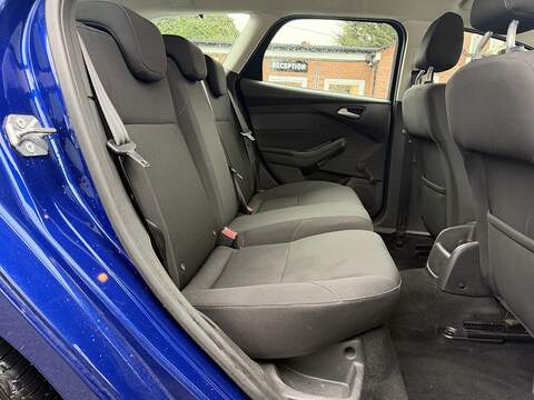 Ford Focus 1.0T EcoBoost Style Estate 5dr Petrol Auto Euro 6 (s/s) (125 ps) - U2341