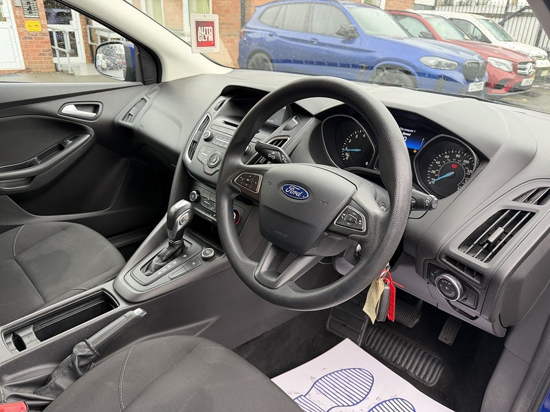 Ford Focus 1.0T EcoBoost Style Estate 5dr Petrol Auto Euro 6 (s/s) (125 ps) - U2341