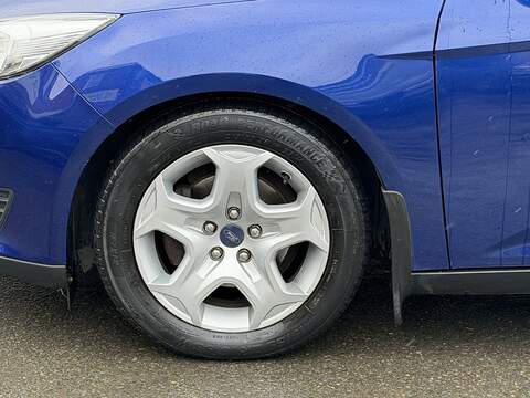 Ford Focus 1.0T EcoBoost Style Estate 5dr Petrol Auto Euro 6 (s/s) (125 ps) - U2341