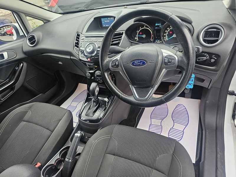 Ford Fiesta 1.0T EcoBoost Titanium Hatchback 5dr Petrol Powershift Euro 6 (100 ps) - U2343