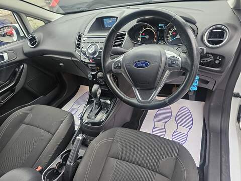 Ford Fiesta 1.0T EcoBoost Titanium Hatchback 5dr Petrol Powershift Euro 6 (100 ps) - U2343