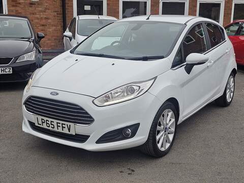 Ford Fiesta 1.0T EcoBoost Titanium Hatchback 5dr Petrol Powershift Euro 6 (100 ps) - U2343