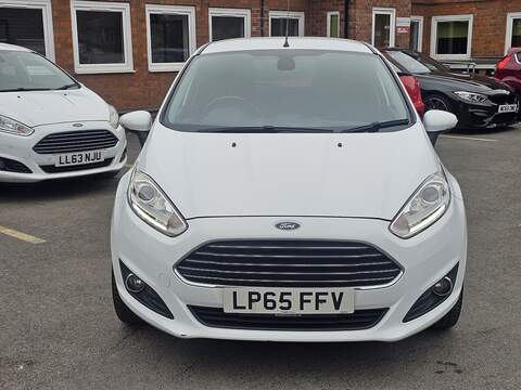 Ford Fiesta 1.0T EcoBoost Titanium Hatchback 5dr Petrol Powershift Euro 6 (100 ps) - U2343