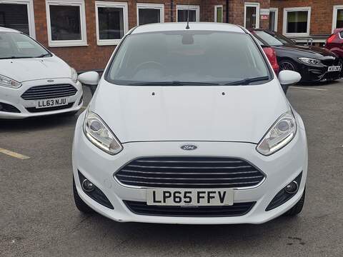 Ford Fiesta 1.0T EcoBoost Titanium Hatchback 5dr Petrol Powershift Euro 6 (100 ps) - U2343