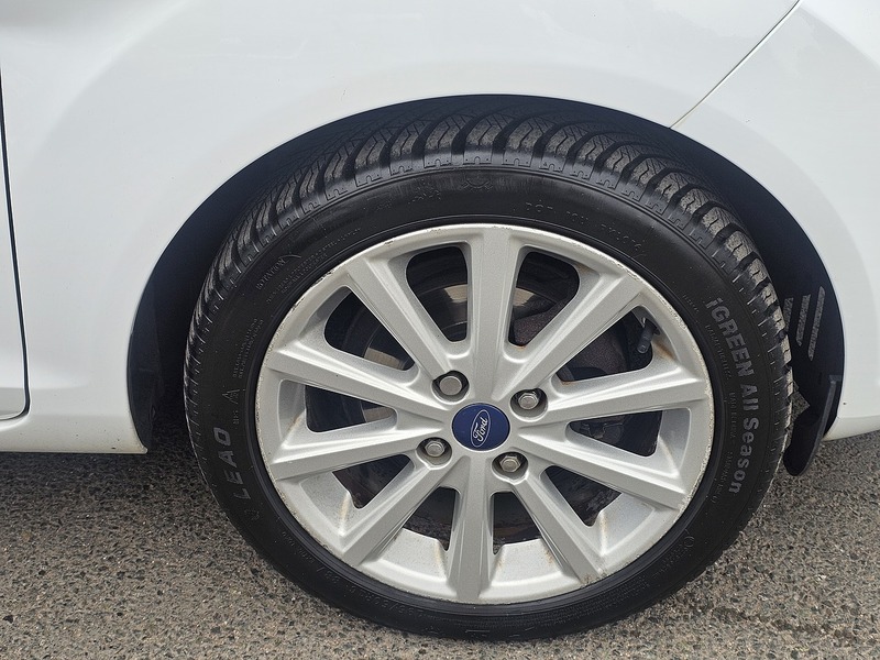 Ford Fiesta 1.0T EcoBoost Titanium Hatchback 5dr Petrol Powershift Euro 6 (100 ps) - U2343