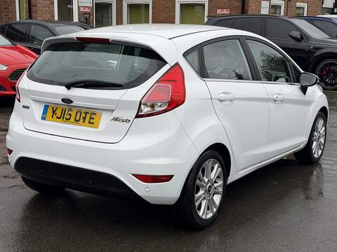 Ford Fiesta 1.0T EcoBoost Zetec Hatchback 5dr Petrol Powershift Euro 6 (100 ps) - U2345