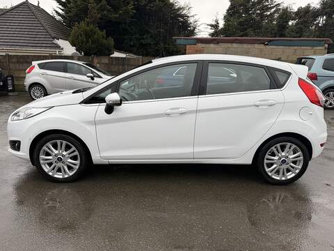 Ford Fiesta 1.0T EcoBoost Zetec Hatchback 5dr Petrol Powershift Euro 6 (100 ps) - U2345