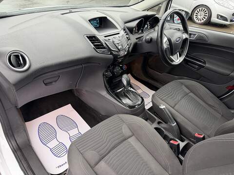 Ford Fiesta 1.0T EcoBoost Zetec Hatchback 5dr Petrol Powershift Euro 6 (100 ps) - U2345