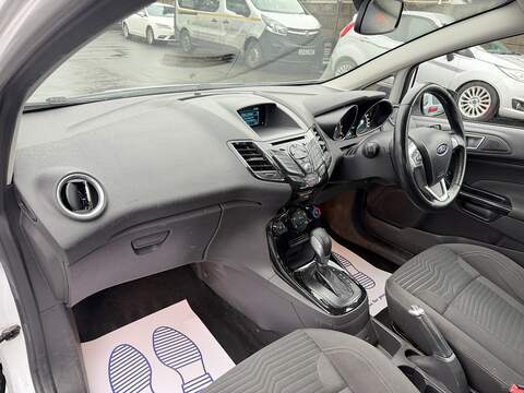 Ford Fiesta 1.0T EcoBoost Zetec Hatchback 5dr Petrol Powershift Euro 6 (100 ps) - U2345