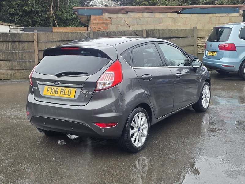 Ford Fiesta 1.0T EcoBoost Titanium Hatchback 5dr Petrol Powershift Euro 6 (100 ps) - U2349