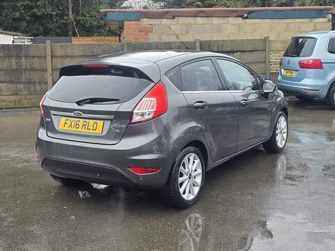 Ford Fiesta 1.0T EcoBoost Titanium Hatchback 5dr Petrol Powershift Euro 6 (100 ps) - U2349