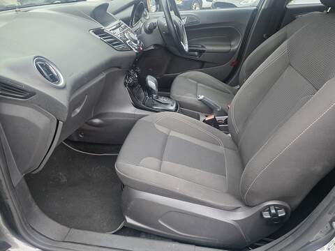 Ford Fiesta 1.0T EcoBoost Titanium Hatchback 5dr Petrol Powershift Euro 6 (100 ps) - U2349