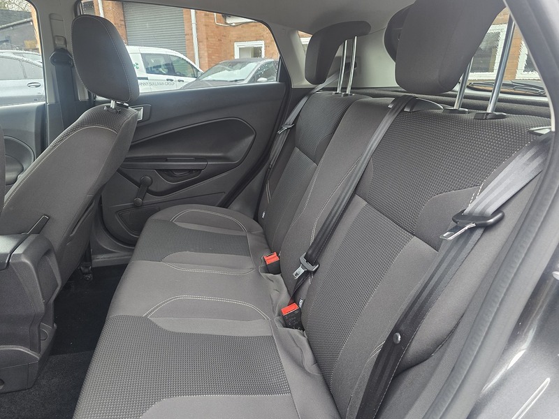 Ford Fiesta 1.0T EcoBoost Titanium Hatchback 5dr Petrol Powershift Euro 6 (100 ps) - U2349