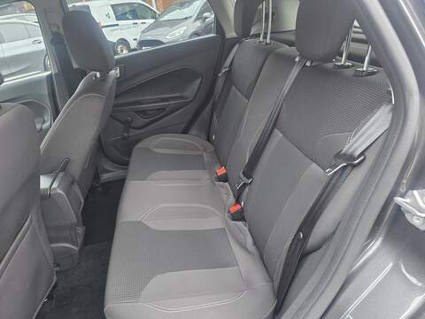 Ford Fiesta 1.0T EcoBoost Titanium Hatchback 5dr Petrol Powershift Euro 6 (100 ps) - U2349