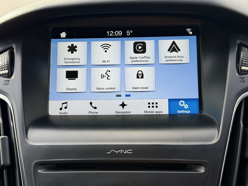 Ford Focus 1.0T EcoBoost Zetec Edition Hatchback 5dr Petrol Auto Euro 6 (s/s) (125 ps) - U2353