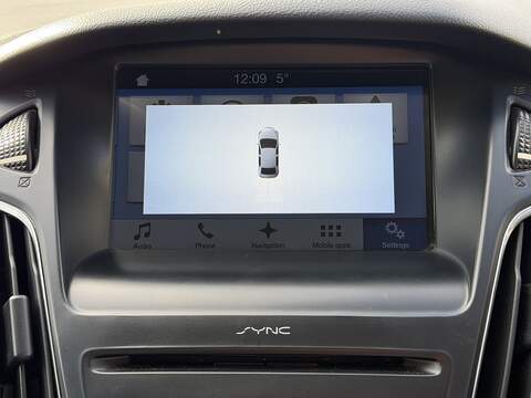 Ford Focus 1.0T EcoBoost Zetec Edition Hatchback 5dr Petrol Auto Euro 6 (s/s) (125 ps) - U2353