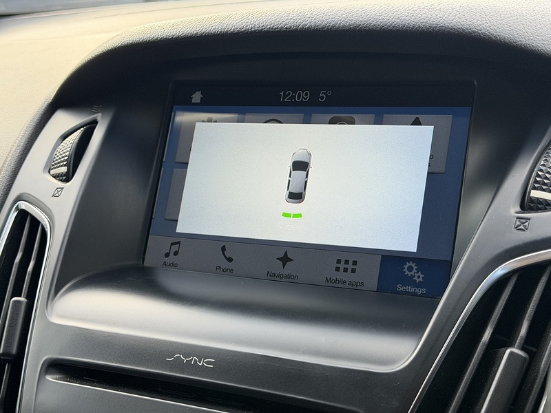 Ford Focus 1.0T EcoBoost Zetec Edition Hatchback 5dr Petrol Auto Euro 6 (s/s) (125 ps) - U2353