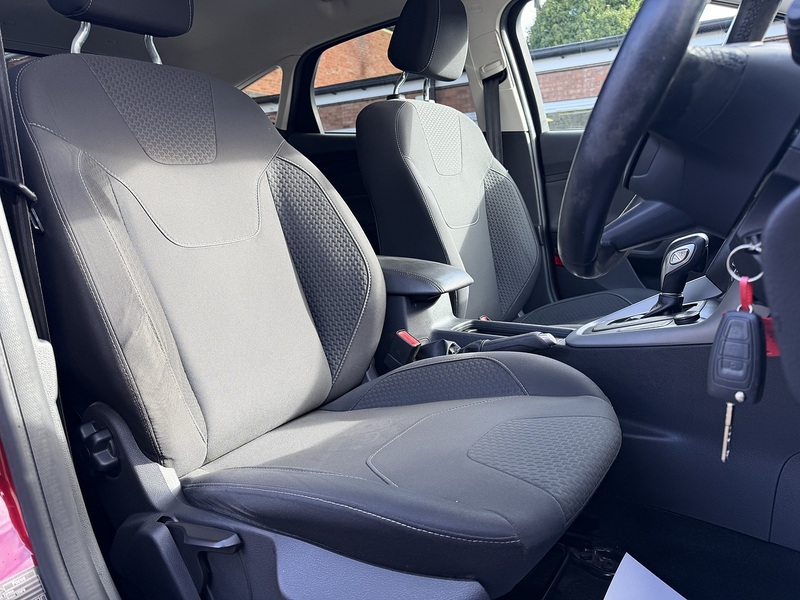 Ford Focus 1.0T EcoBoost Zetec Edition Hatchback 5dr Petrol Auto Euro 6 (s/s) (125 ps) - U2353