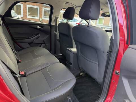 Ford Focus 1.0T EcoBoost Zetec Edition Hatchback 5dr Petrol Auto Euro 6 (s/s) (125 ps) - U2353