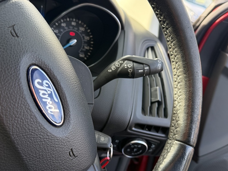 Ford Focus 1.0T EcoBoost Zetec Edition Hatchback 5dr Petrol Auto Euro 6 (s/s) (125 ps) - U2353