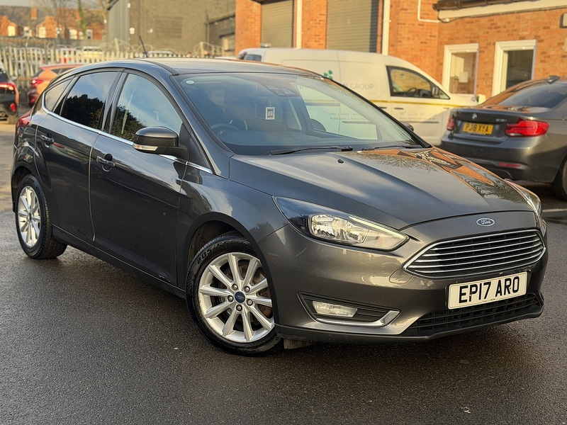 Ford Focus 1.0T EcoBoost Titanium Hatchback 5dr Petrol Auto Euro 6 (s/s) (125 ps) - U2354