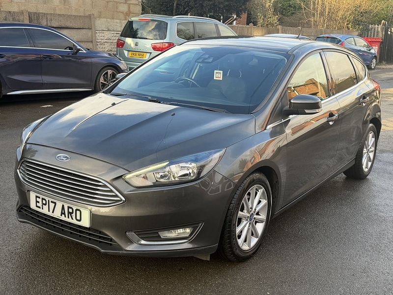 Ford Focus 1.0T EcoBoost Titanium Hatchback 5dr Petrol Auto Euro 6 (s/s) (125 ps) - U2354