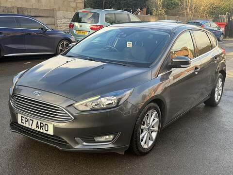 Ford Focus 1.0T EcoBoost Titanium Hatchback 5dr Petrol Auto Euro 6 (s/s) (125 ps) - U2354