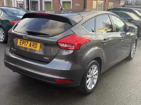 Ford Focus 1.0T EcoBoost Titanium Hatchback 5dr Petrol Auto Euro 6 (s/s) (125 ps) - U2354