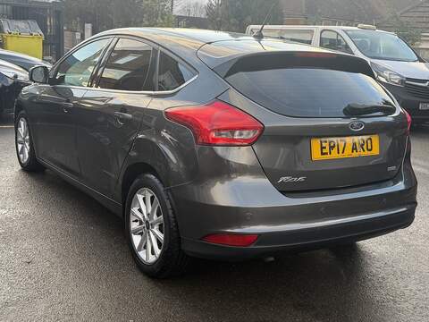 Ford Focus 1.0T EcoBoost Titanium Hatchback 5dr Petrol Auto Euro 6 (s/s) (125 ps) - U2354